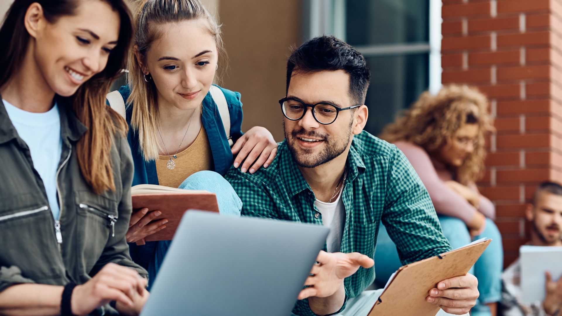 A Guide to Establish Off-Campus Centre of your University